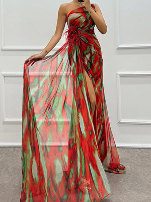 Sloping Shoulders Printed Reunion Maxi Dresses