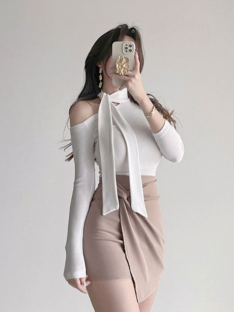 Elegant Tie-neck Fitted Long-sleeved T-shirt
