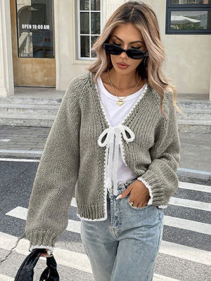 Gilets à nœud papillon et blocs de couleur