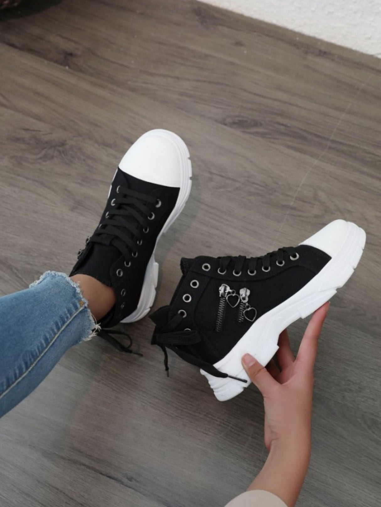 Heart Zipper Denim High-Top Casual Sneakers
