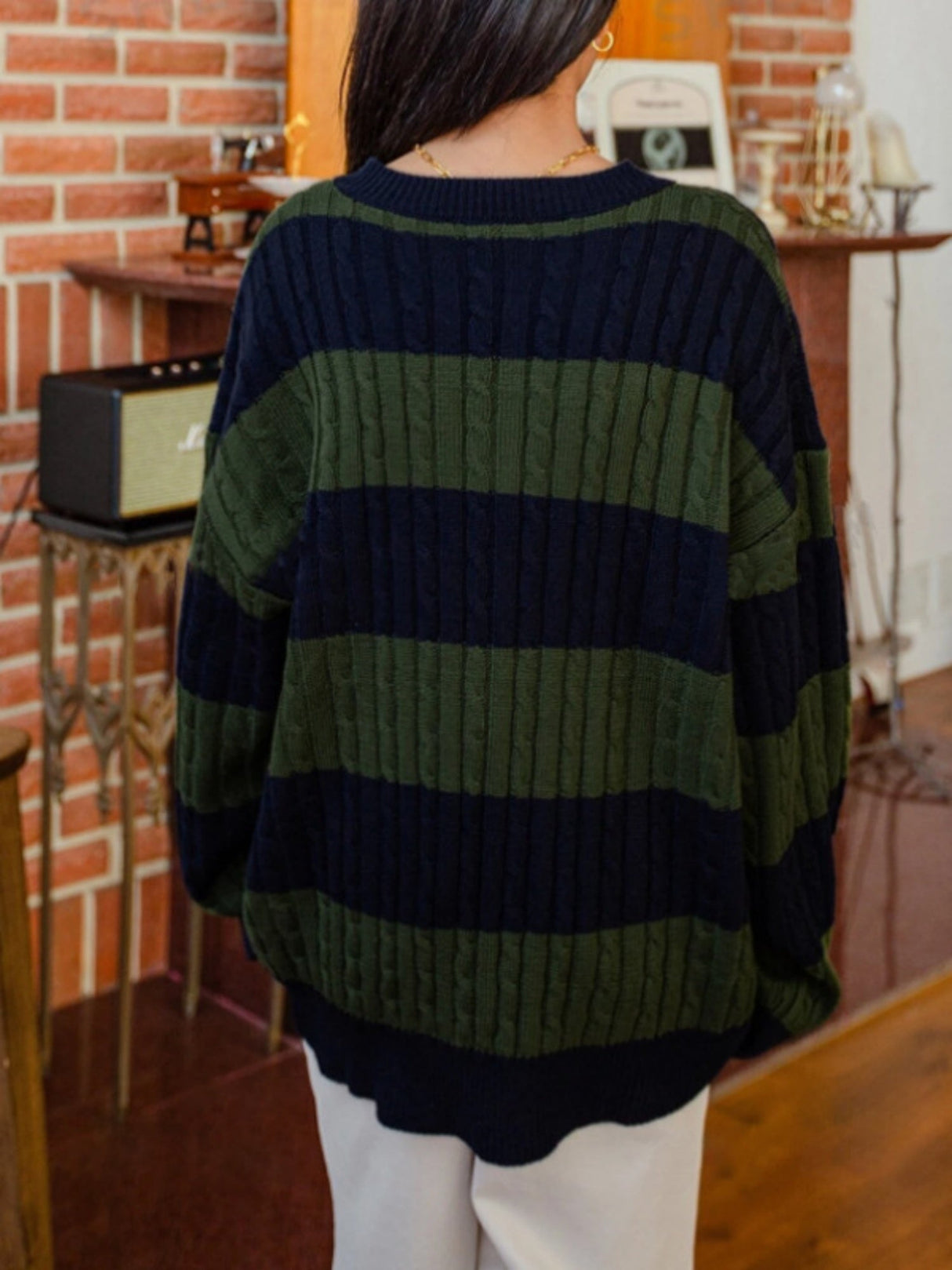 Stripes V-neck Color Matching Knitted Sweater