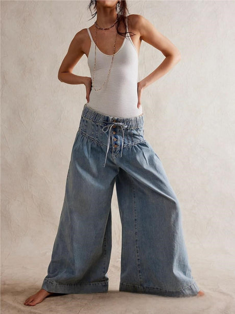 Wide-leg Washed Jeans