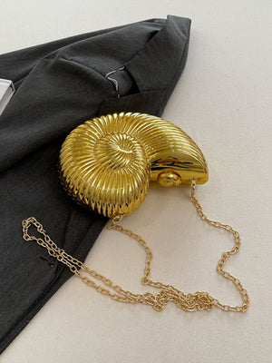 Design-conscious Seashell Acrylic Crossbody Bag