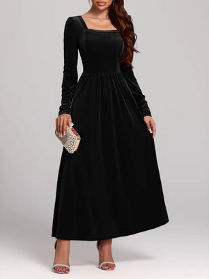 Swinging Square Collar Backless Long-sleeved Dress