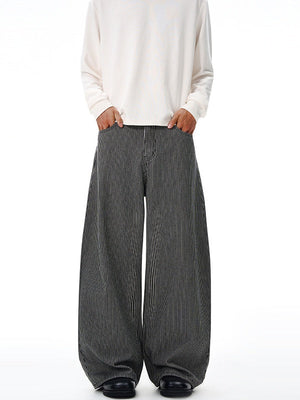 Liber Autumn Neutral wear Color matching Jeans