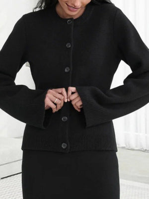 Liber Buttons Solid Color Elegance Cardigans