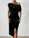 Velvet Sloping Shoulders Pleated Midi Dresses