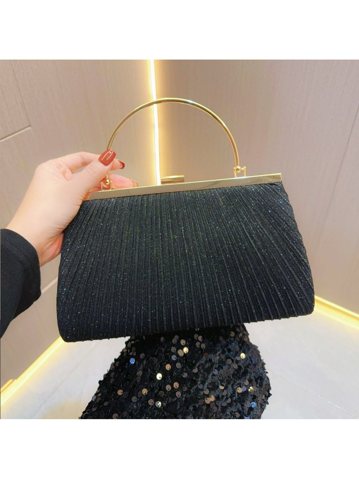 Liber Four Seasons ACC Sequined Small Square Bag