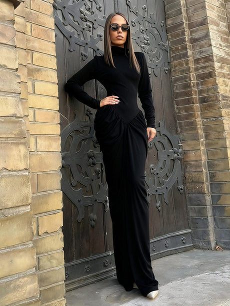 Sexy Slim Fit Solid Color Long-sleeved Dress With Pleated Hips And Waist