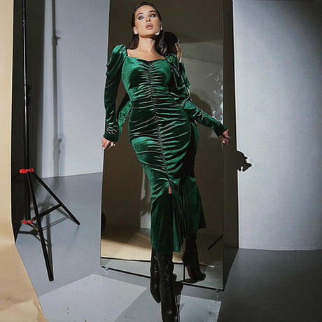 Tight-fitting Gold Velvet Pleated Long Dress