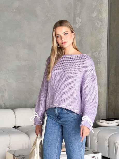 Lace up Bow Contrasting colors Sweaters