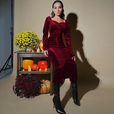 Tight-fitting Gold Velvet Pleated Long Dress