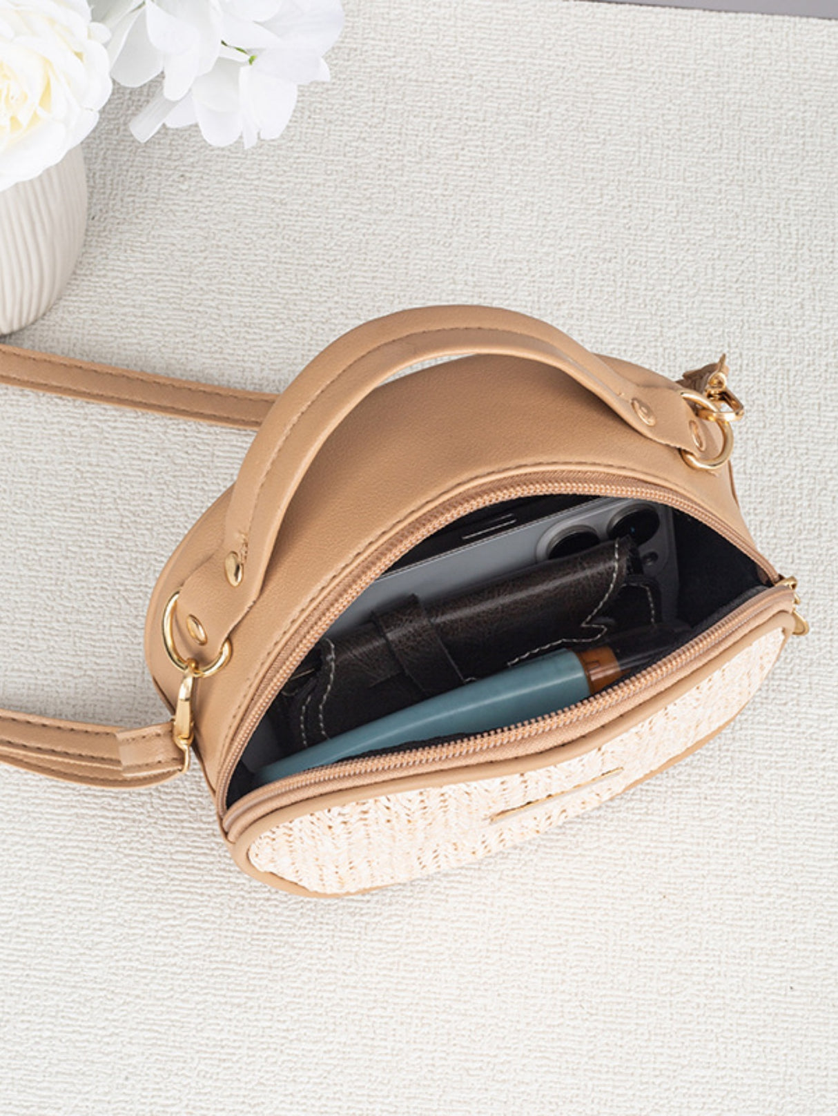 Vacation Straw Round Crossbody Bag