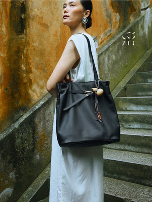 Straight-on Small And Soft Bucket Bag, Large Size, Top-grain Cowhide, Shoulder Bag, Large Capacity Tote Bag For Women.