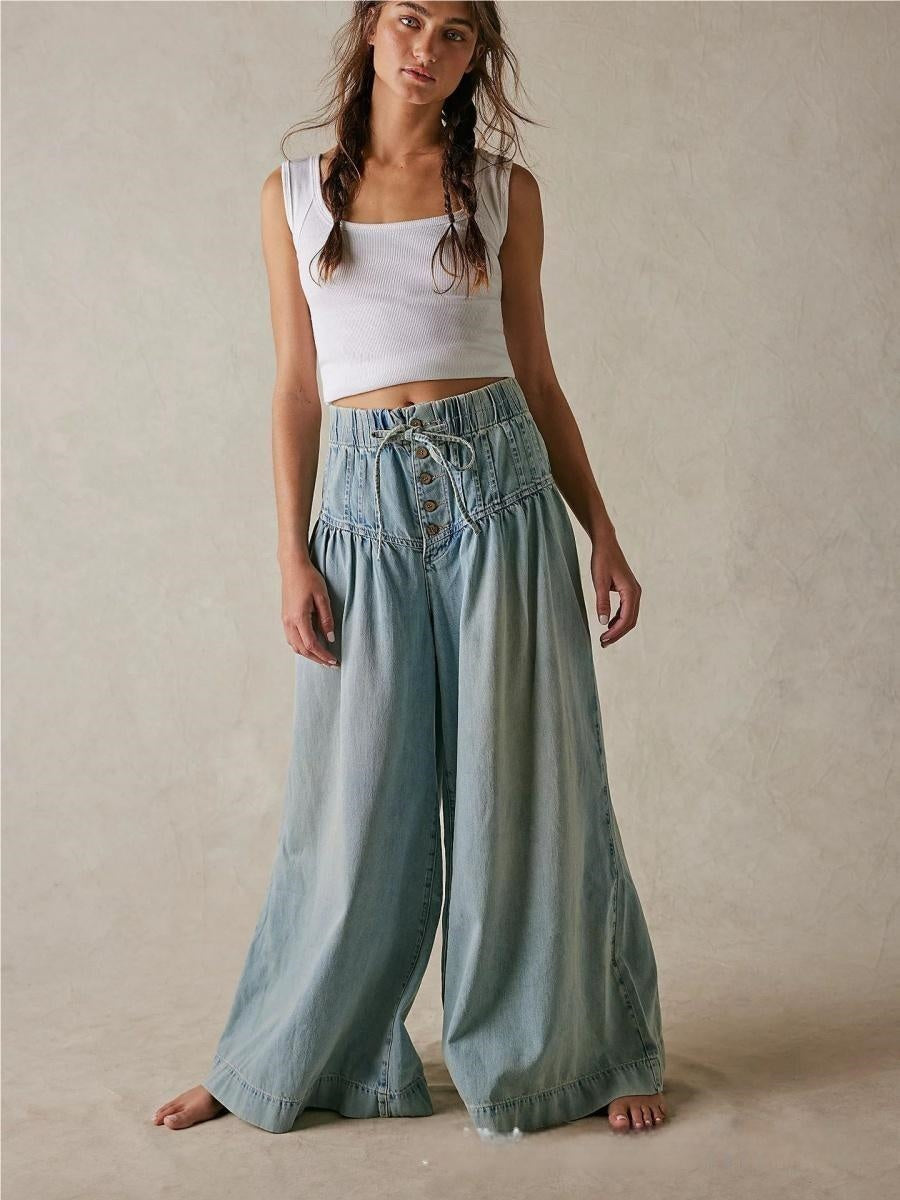 Wide-leg Washed Jeans