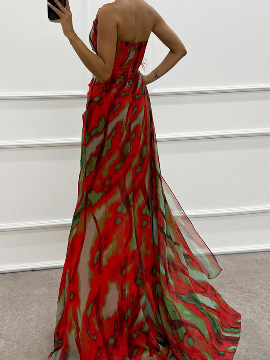 Sloping Shoulders Printed Reunion Maxi Dresses