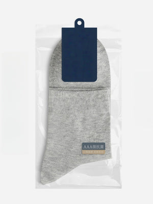 Antibacterial Four Seasons Moisture-wicking Breathable Medium Tube Socks
