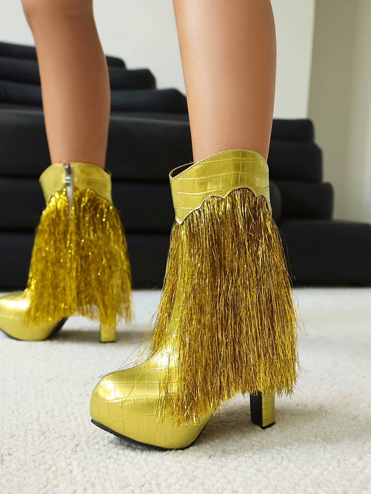 Fashionable Sequined Tassel High-heeled Platform Women's Boots