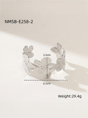 Party Petal Ring