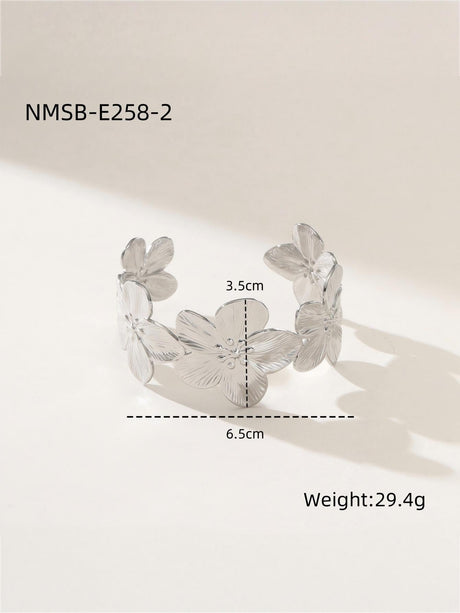 Party Petal Ring