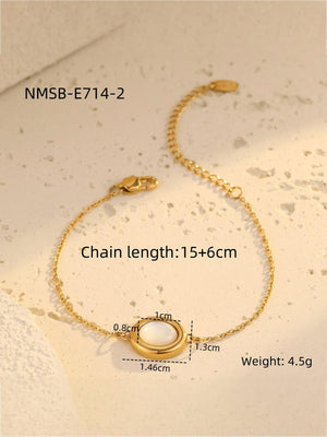Gold Pearl Oval Pendant Necklace