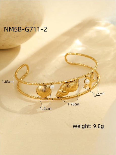 Holiday Shell And Starfish Bracelet