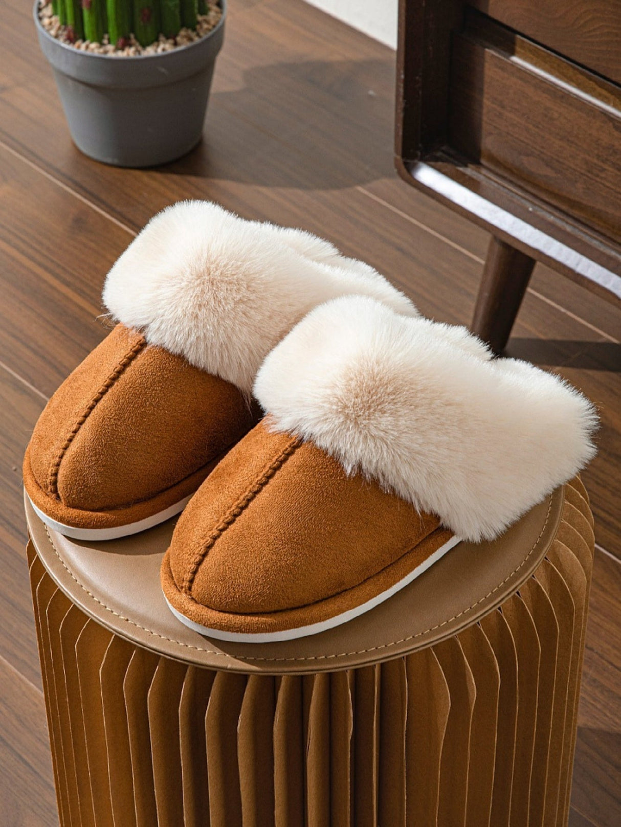 Solid Color Plush Slippers