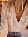 V-neck Apricot Lace Long Sleeve Shirts