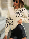 3D Effect Flower pattern Crew Neck Sweaters