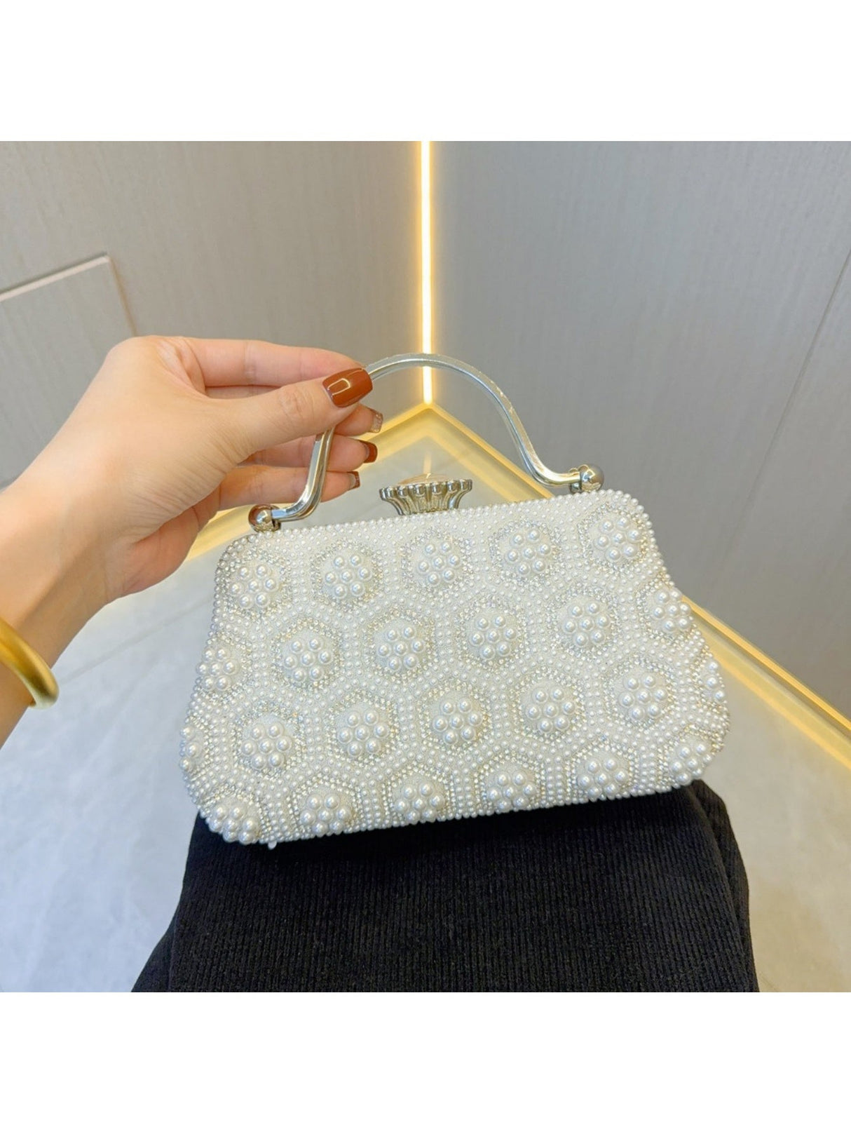 Liber Four Seasons ACC Pearl Cloud Bag