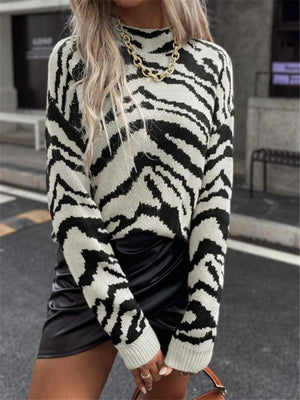 Contrasting Colors Zebra Stripes Mock Neck Knitted Sweater