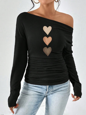 Off-shoulder Asymmetrical Neckline Heart Print Hood T-shirts