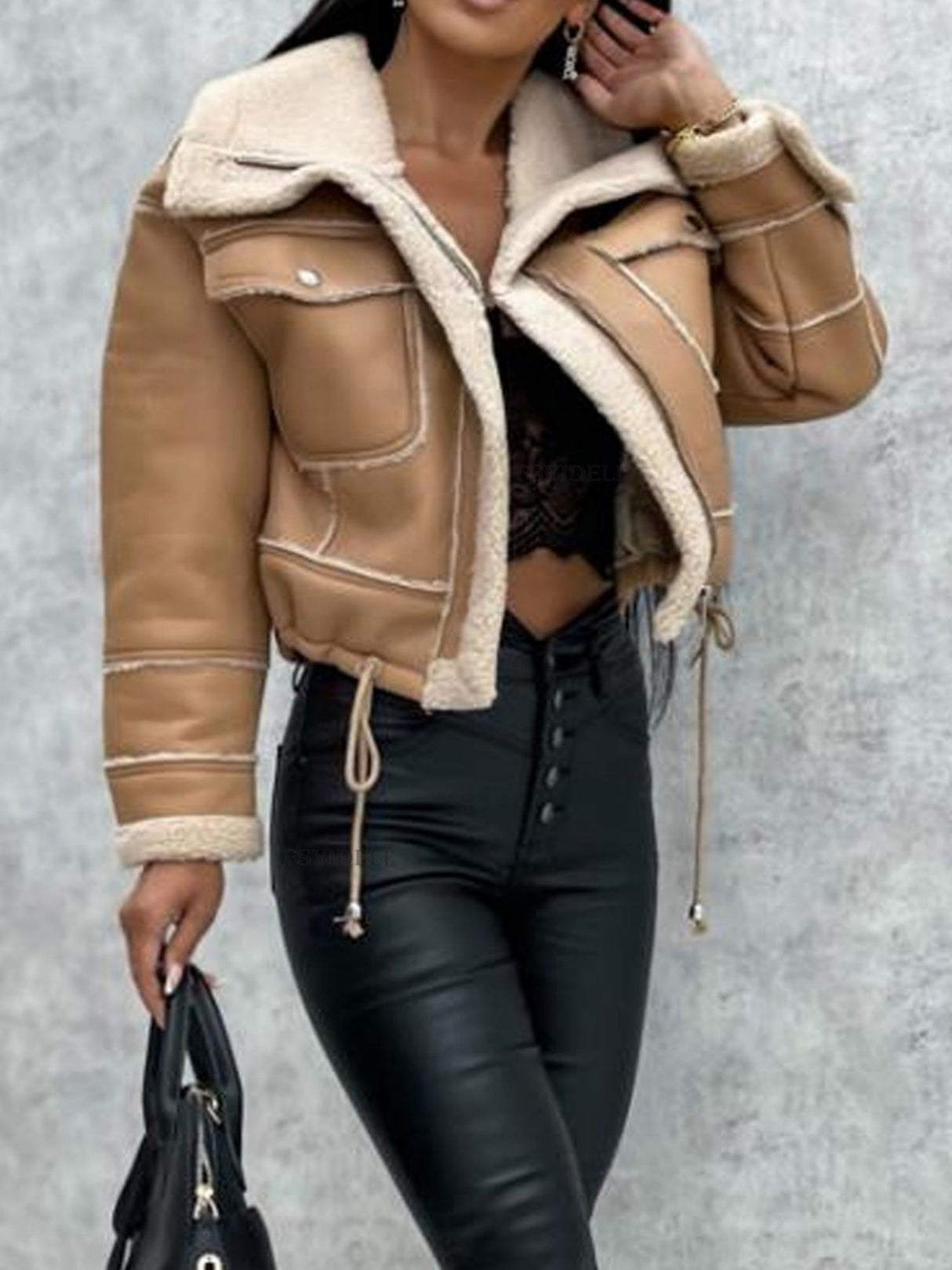 Short-sleeved Jacket With Lambskin Collar, Zipper, And Leather Trim For Autumn And Winter.