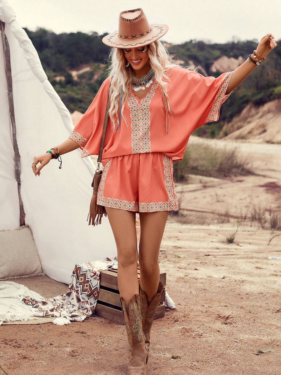 Liber Summer Women's Bohemian Print V-Neck Short Sleeve Two-Piece Set
