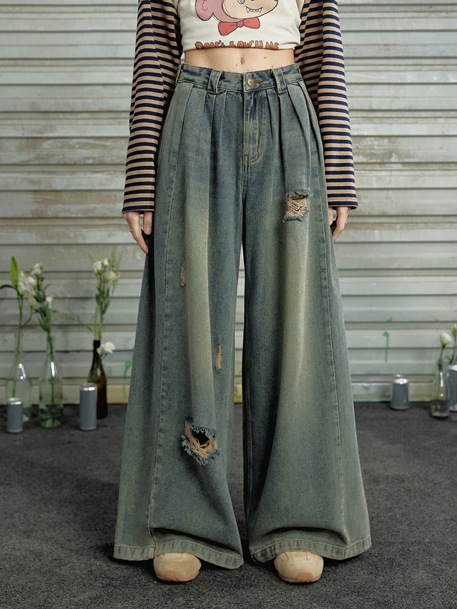 Liber Fall Women's Distressed Washed Jeans