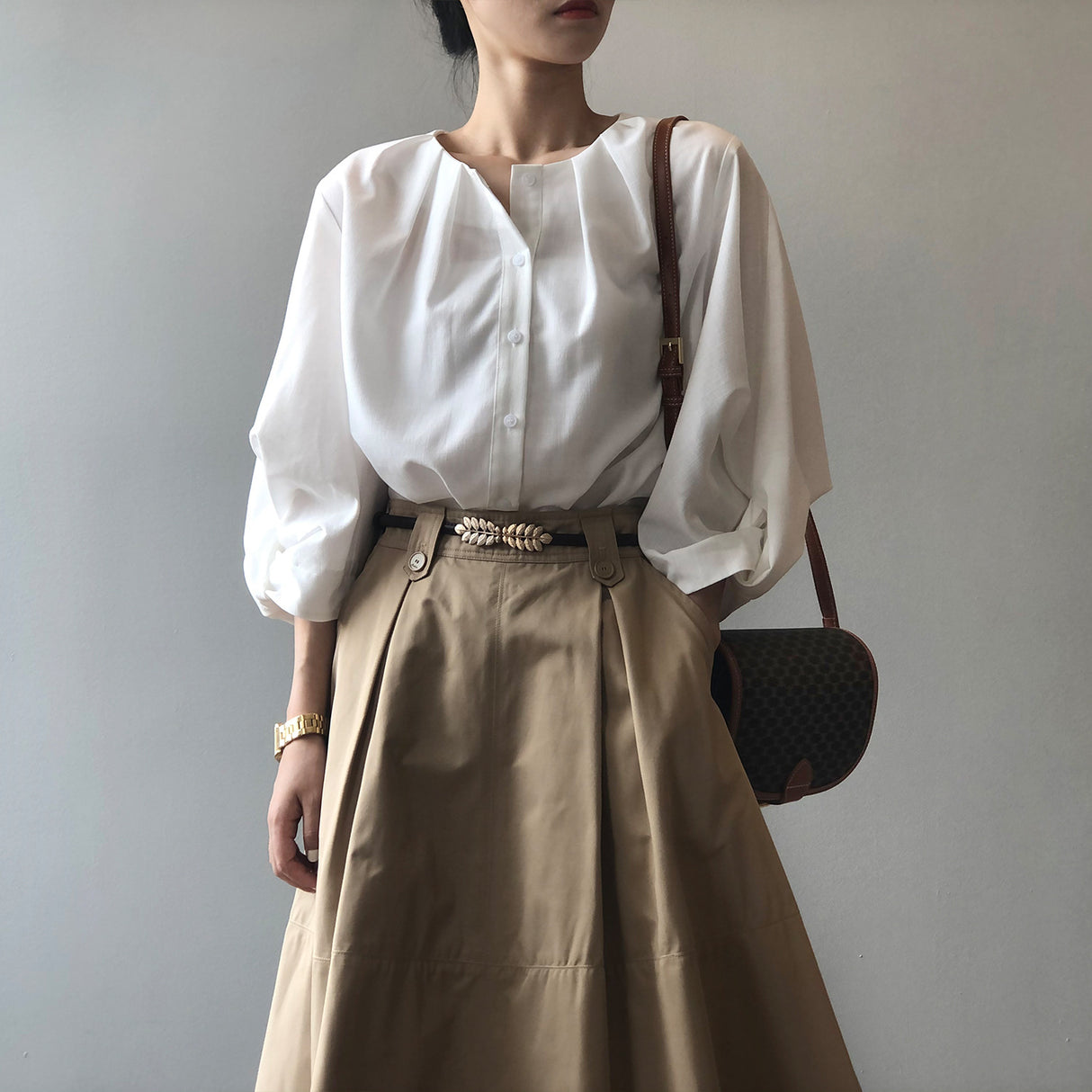 Liber Autumn Women's Solid Lantern Sleeve Shirt