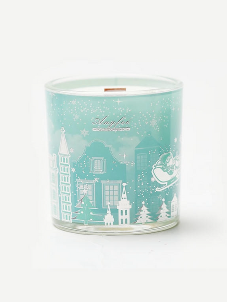 City. Scented candles