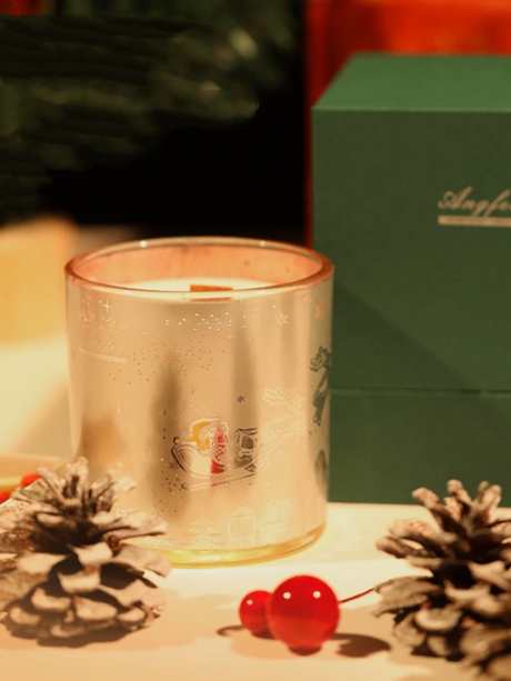 City. Scented candles