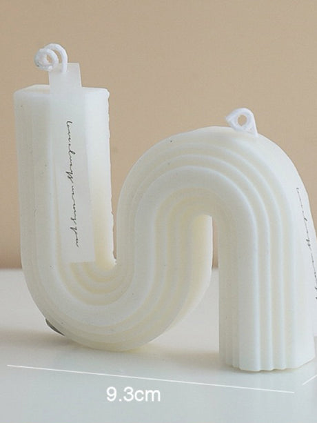 Geometric scented candle