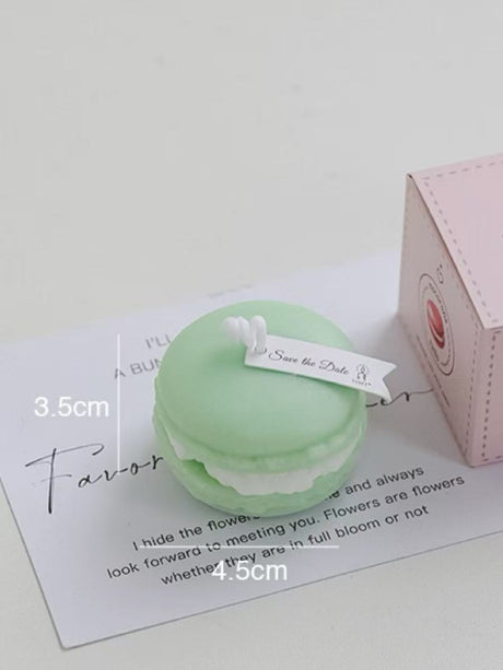 Macaron scented candle