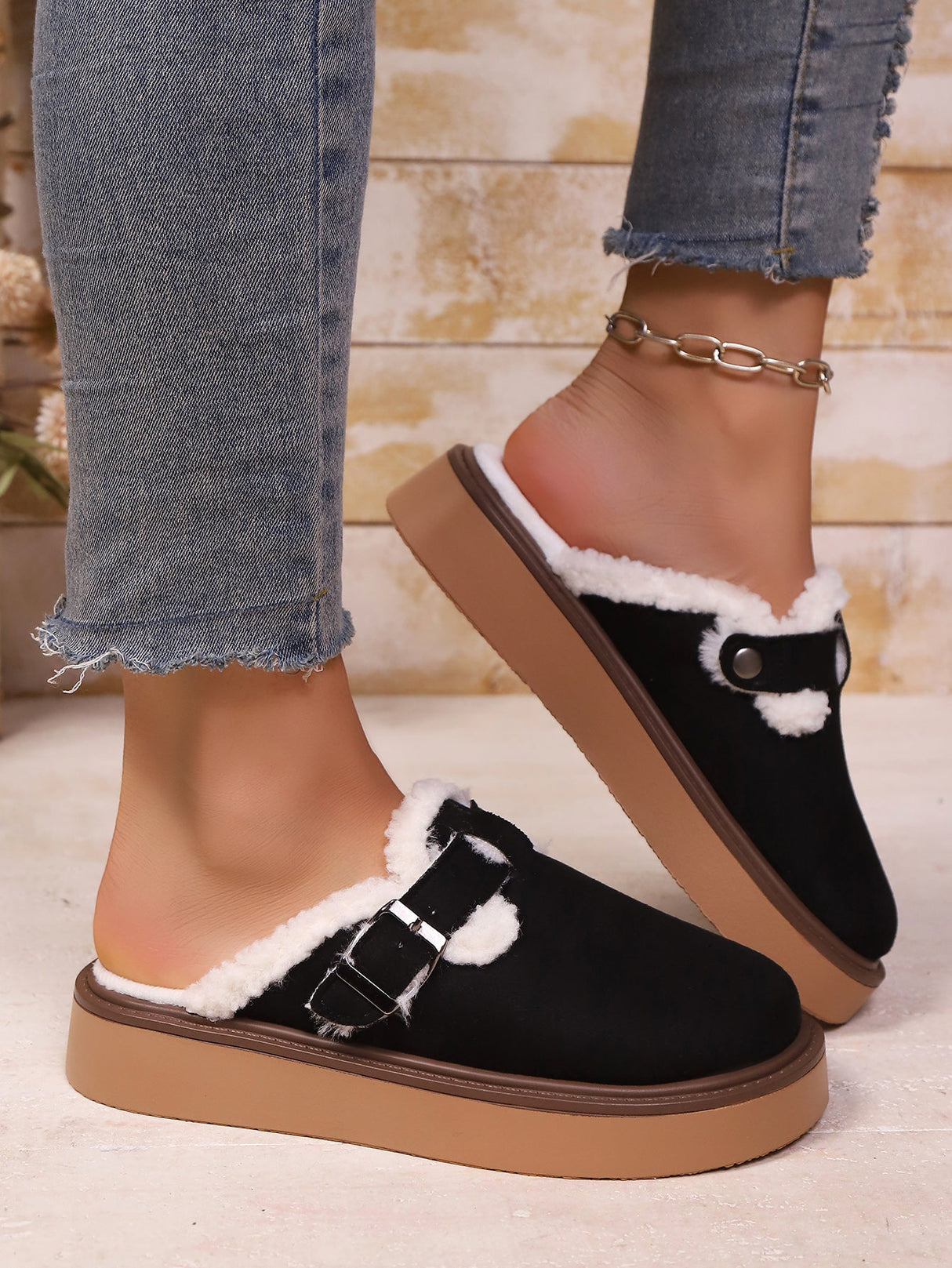 Liber Autumn and winter ladies' velvet lining thick-soled flat shoes