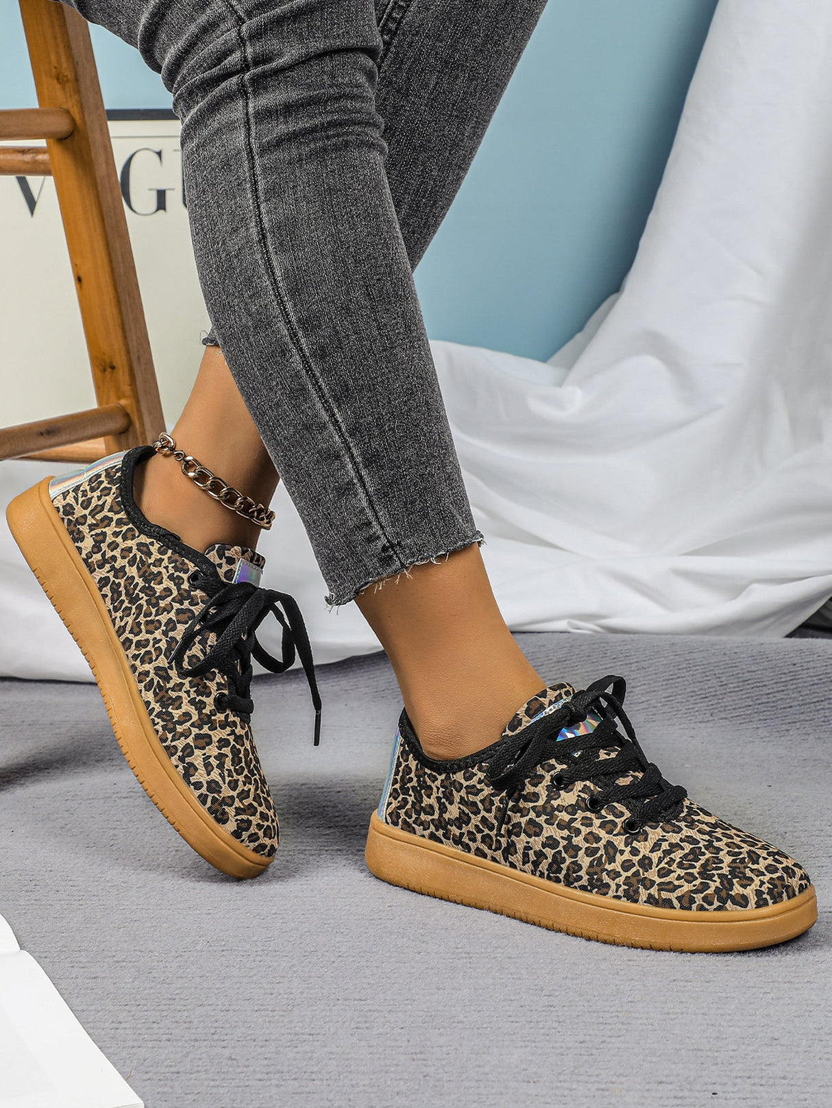 Liber Four Seasons Leopard Print Unisex Casual Sports Shoes