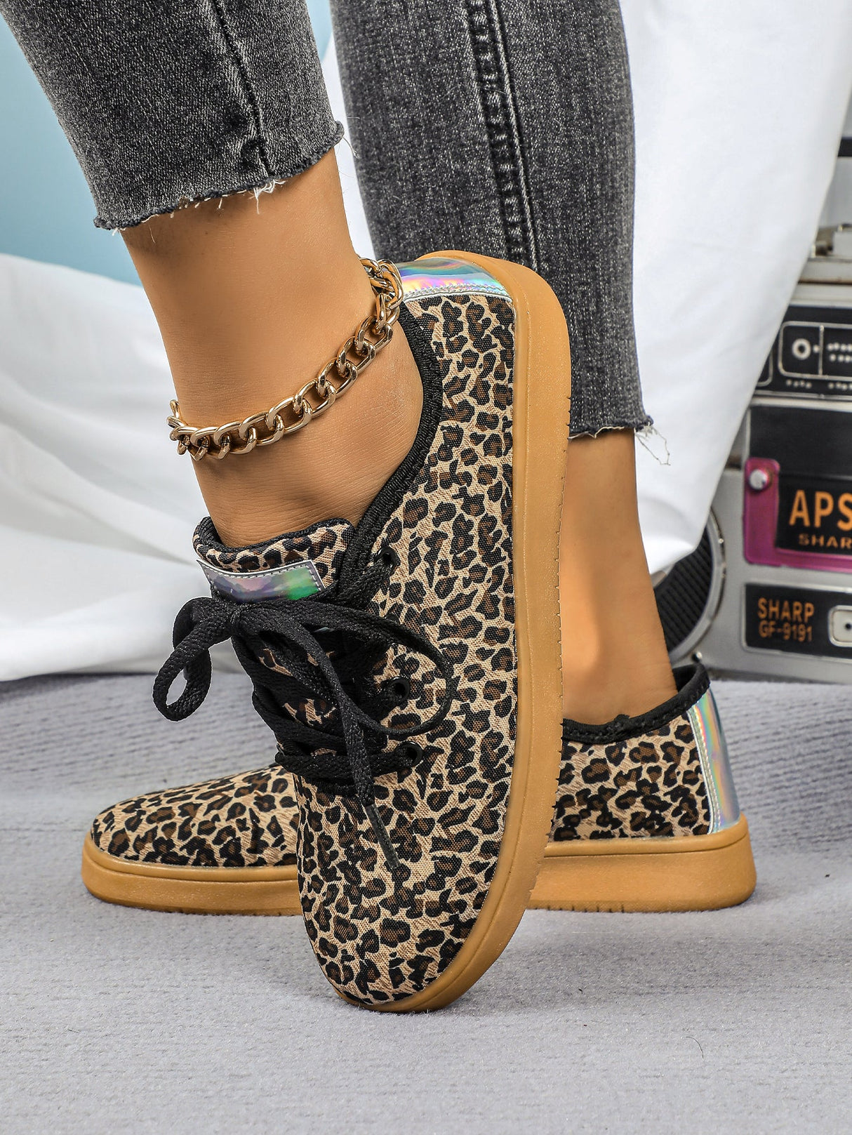 Liber Four Seasons Leopard Print Unisex Casual Sports Shoes